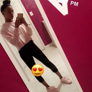 Meet your Posher, Christina